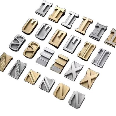 acheter Custom Designer Belts Shiny Silver Letter Logo Shape Zinc Alloy Buckles Plating Metal Belt Buckle online manufacture