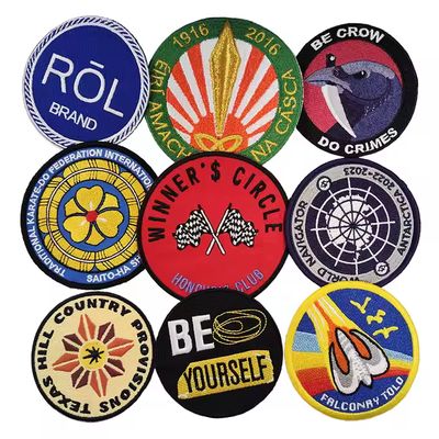 acheter Vente à chaud personnalisé 100% brodé patchs brodés cousure de fer sur pour les vêtements online manufacture