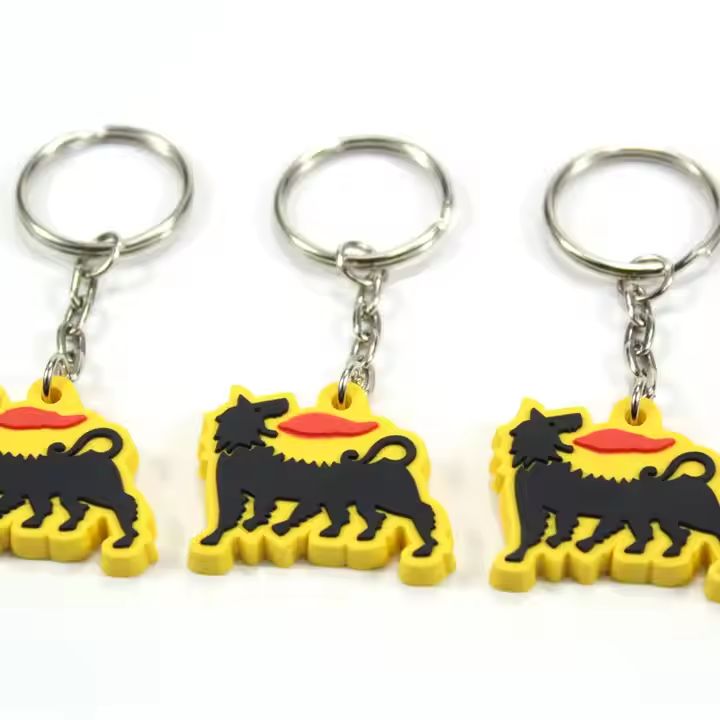 Factory Wholesale PVC Cartoon Animals Custom Rubber 2D Soft  Design Keychain Custom Keyring 