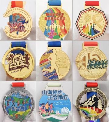 Médaille d'or d'alliage de zinc 3D pour le marathon de course médaille de sport métallique avec logo