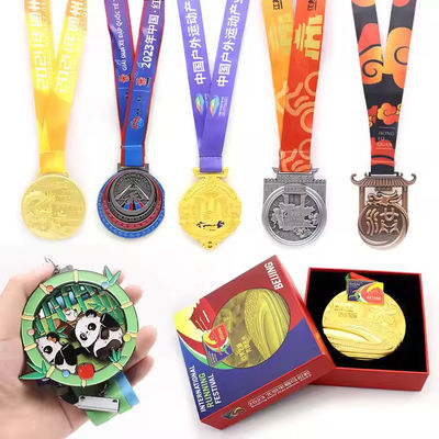 Médaille de course en métal sportif personnalisée avec récompense en or 3D en alliage de zinc vierge de haute qualité en gros, à concevoir soi-même
