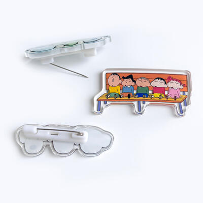 Un bon prix. Vograce Custom Cartoon Anime Rainbow Printing Logo Pins Maker Charm Acrylic Gifts Acrylic Lapel Acrylic Pin Badges Pins en ligne