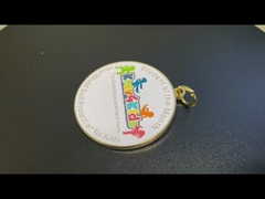 Artisanat en émail doux avec médaille ornée