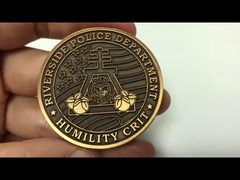 Monnaie à double face ornée d'or ancien avec émail doux artisanal